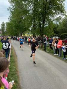 2d261739-786e-4d77-b2ca-c865661eb50f