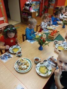 360fab81-7f13-4cbe-922e-fa055cee1a59