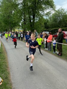 3f68fb33-4f33-4eac-8ea4-78c5c844fff3