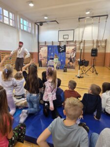 581170346_1246958563905417_1926641488164038040_n