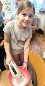 597922924_1270927714841835_7579085333321910433_n