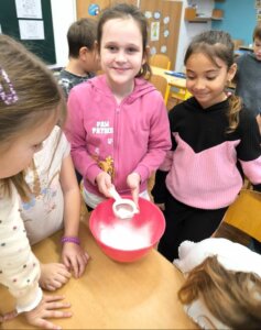 599630168_1270927768175163_4640036974032014432_n