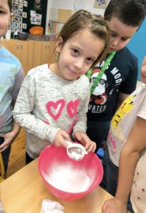 600943216_1270931048174835_7677215692641681123_n