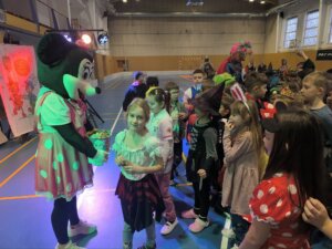 627473963_1308499041084702_1211920285342016348_n