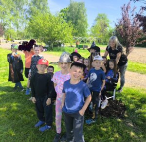 84b10a13-5887-4216-b3b7-f849fc51d225