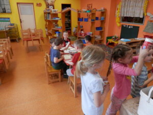 OLYMPUS DIGITAL CAMERA