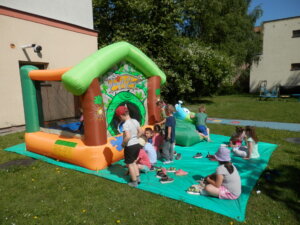 OLYMPUS DIGITAL CAMERA