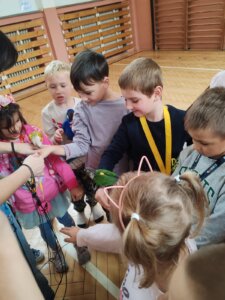 c12892d9-934d-4c17-a70e-607eba6c851a