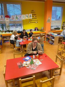 dbe49a81-c649-424d-80af-570ff519e89c