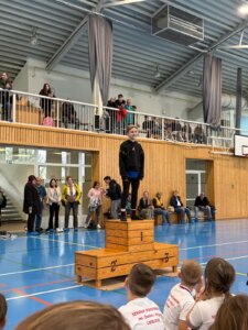 f6baf25d-bbab-40f3-aea7-e30e7aeaf1bc